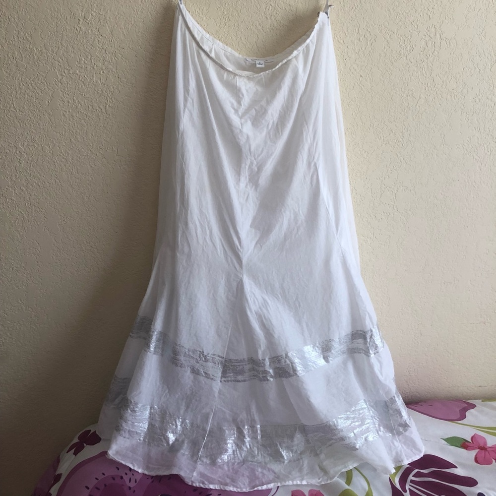 Calvin Klein Cotton white and silver flare skirt S